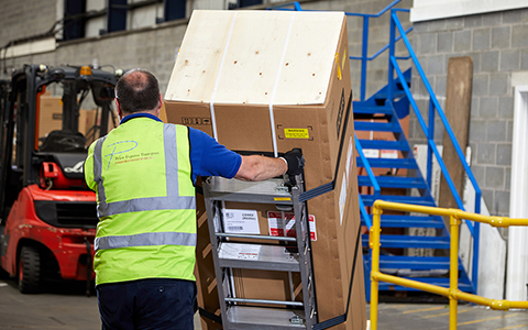 Price Express Transport Employee Moving Catering Equipment